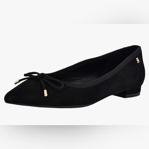 NIB, Tommy Hilfiger Women's Kimio Point Toe Suede Ballet Flats